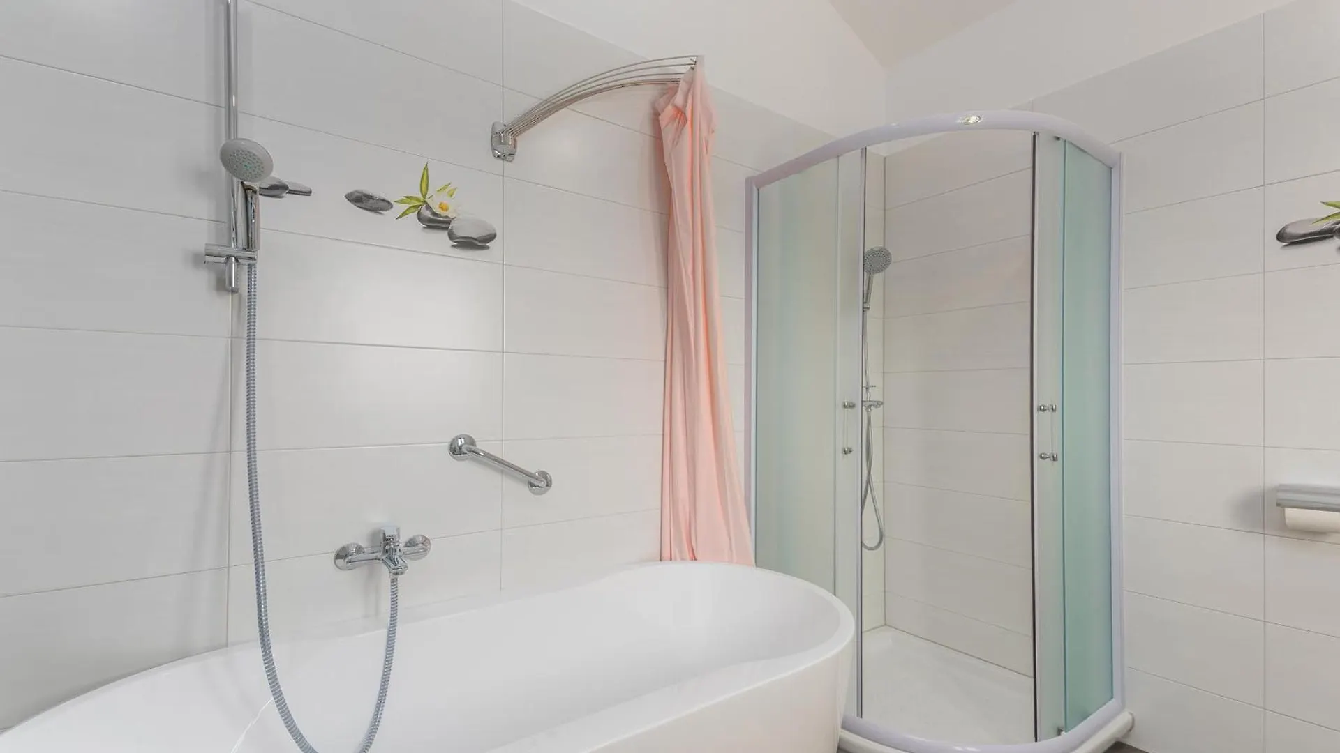 Ferienhaus Two Bedroom Family House Danica Babici